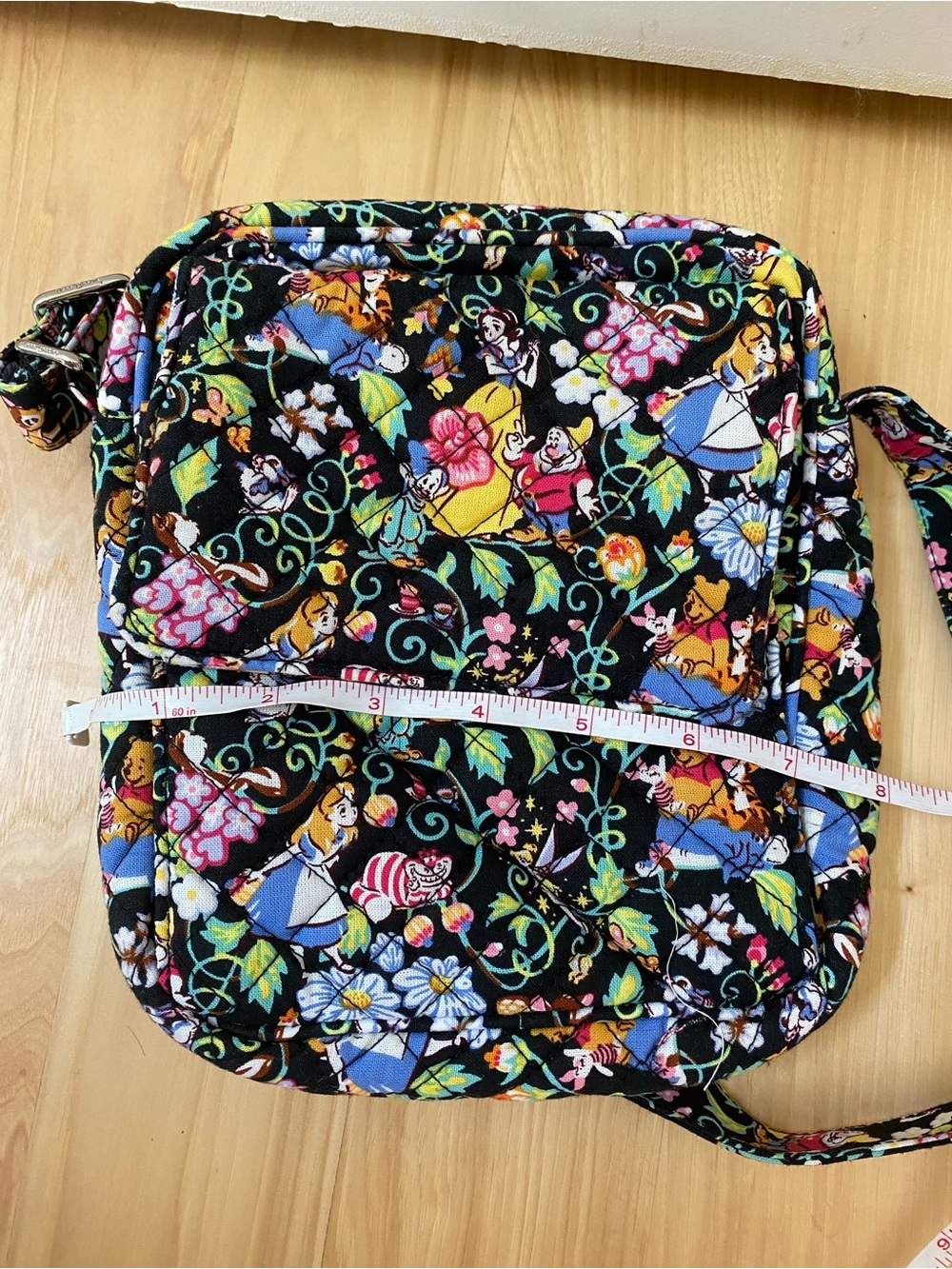 Vera Bradley Disney 100 Small Crossbody Bag Snow White Alice Pooh Bambi - Picture 8 of 9
